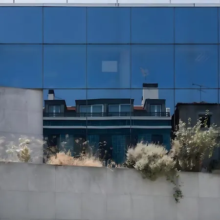 Apartament Contemporary Gem In Lisbon's Heart
