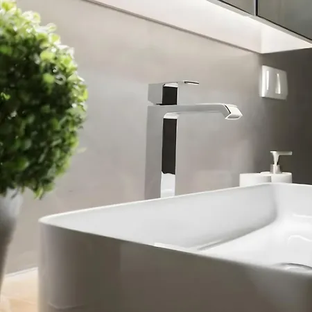 Contemporary Gem In Lisbon's Heart Apartament